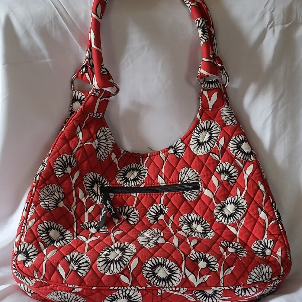 Vera Bradley Womens Red Floral Shoulder Bag Zip Closure Inner Pockets